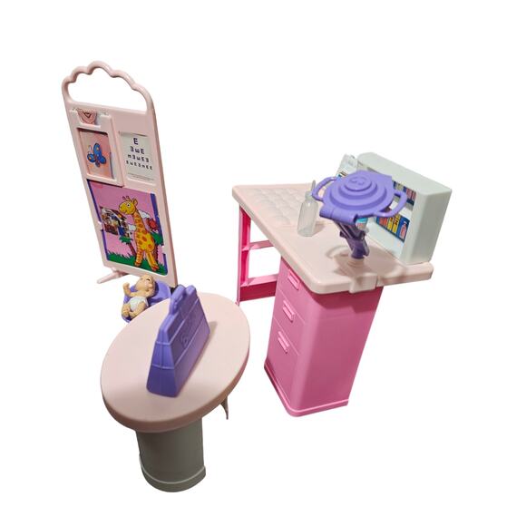 1995 Barbie So Much to Do Baby Care Center - Picture 2 of 16